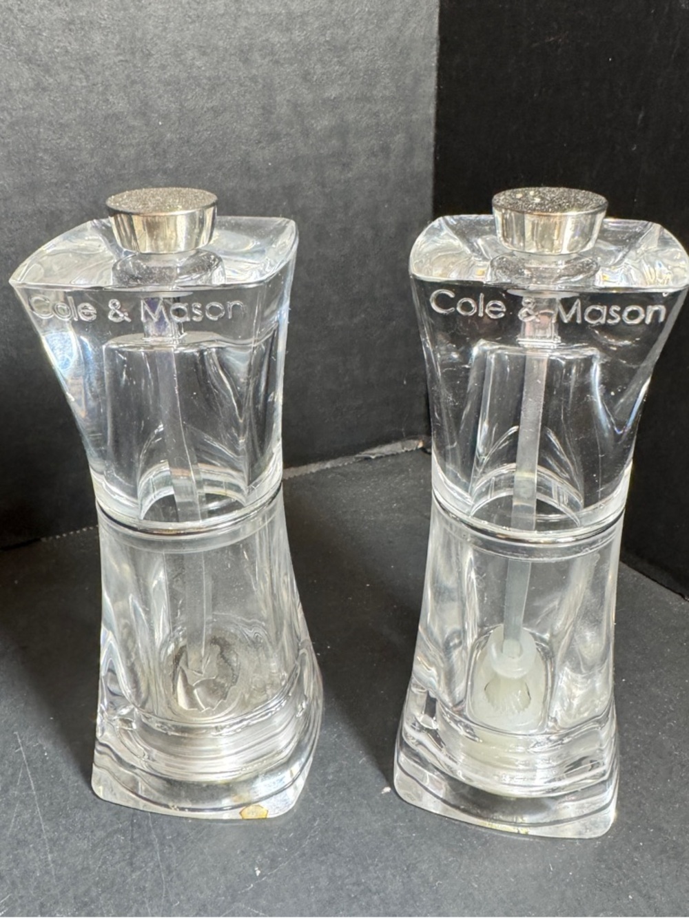 Cole and Mason Clear Acrylic Salt and Pepper Grinders [Item 0340]